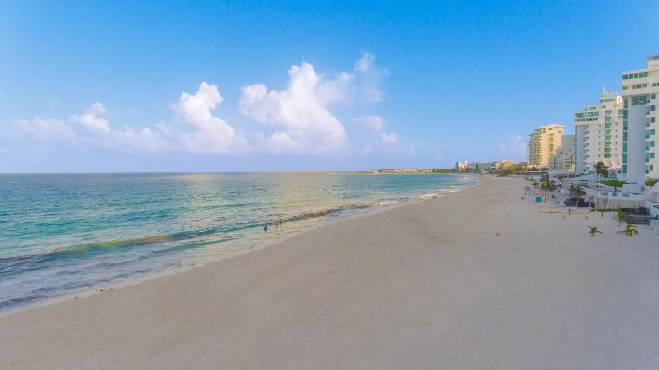 Beach Dream Sunrise Aparthotel Cancun